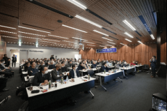 并取合做伙伴配合